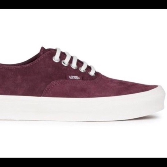Vans burgundy suede Decons - Picture 2 of 7